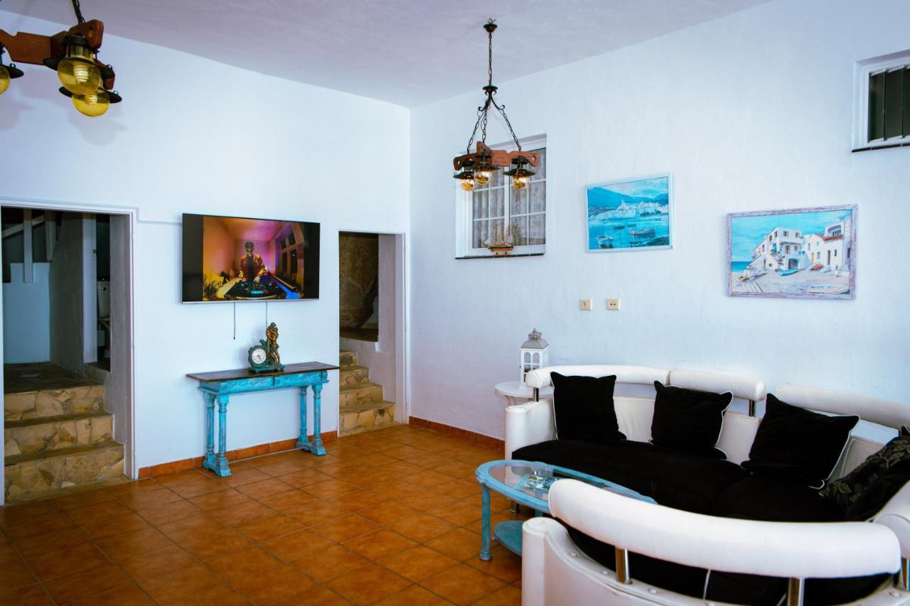 Hostel Blue Lagoon La Mareta Екстериор снимка